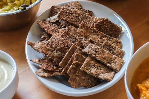 Knuspriges Linsen-Knäckebrot